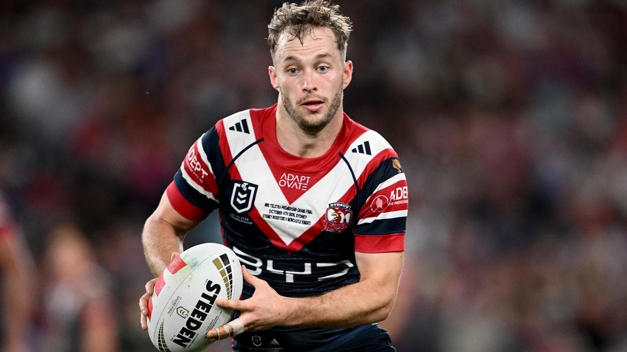 Walker shock as Roosters pull contract extension offer