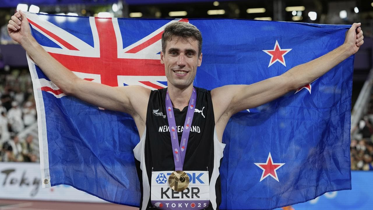 Kiwi Kerr soars to add world crown to Olympic title