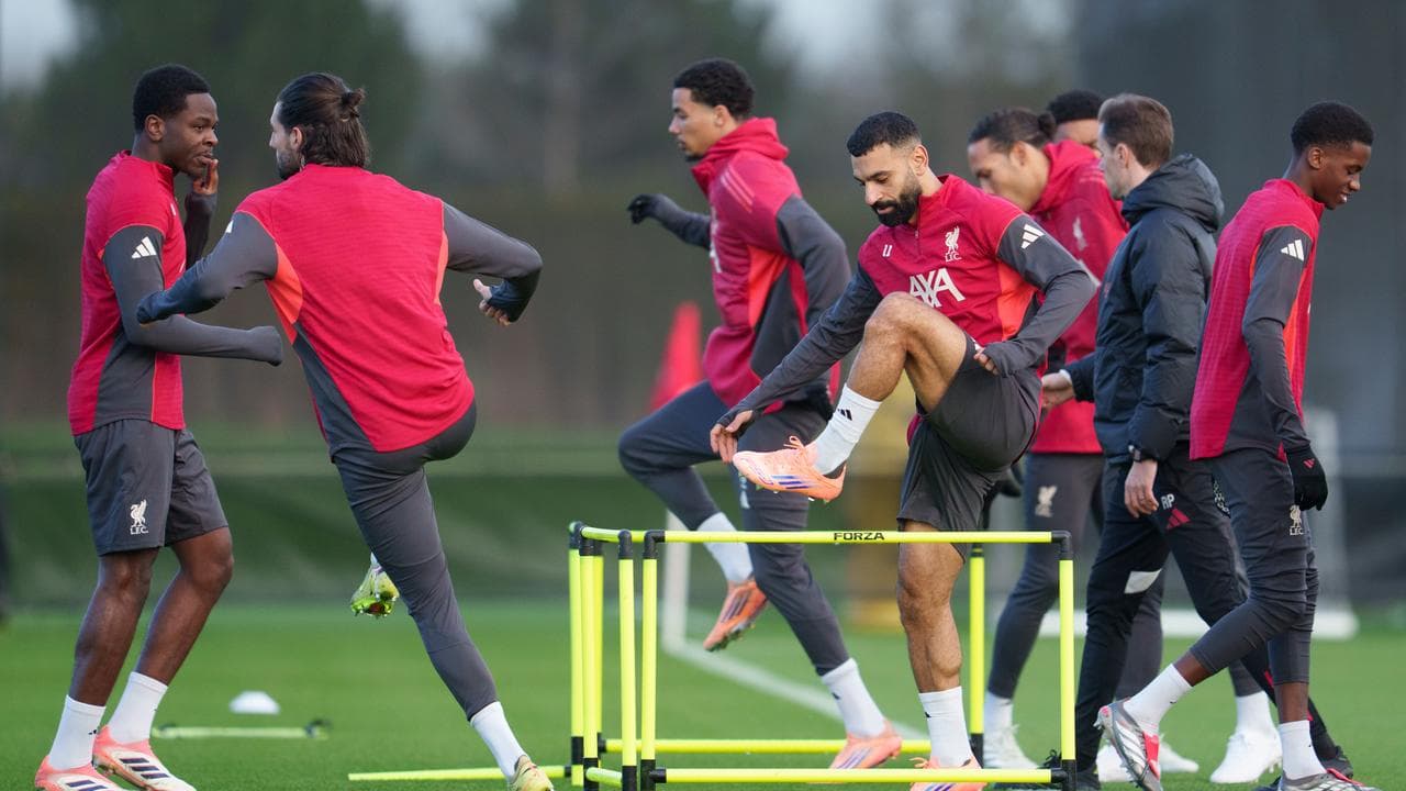 Salah row not affecting Liverpool, insist teammates