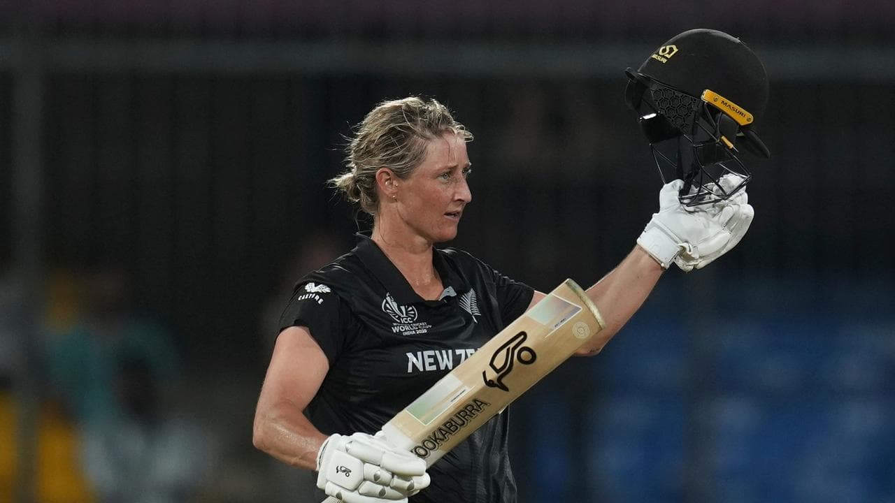Another Devine knock as White Ferns pick up first win of World Cup
