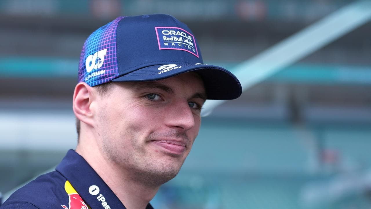 Verstappen taking time to decide on F1 future