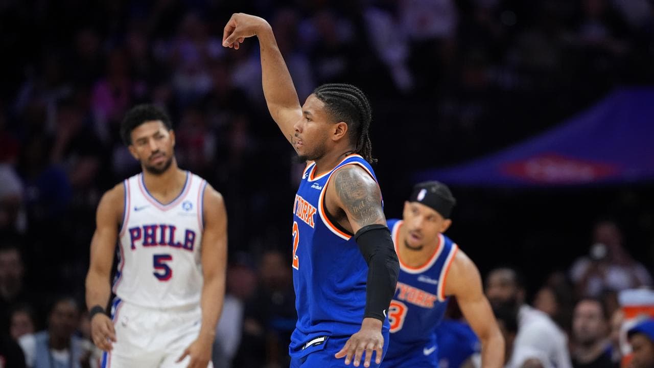 Knicks bury 76ers on back of three-point barrage