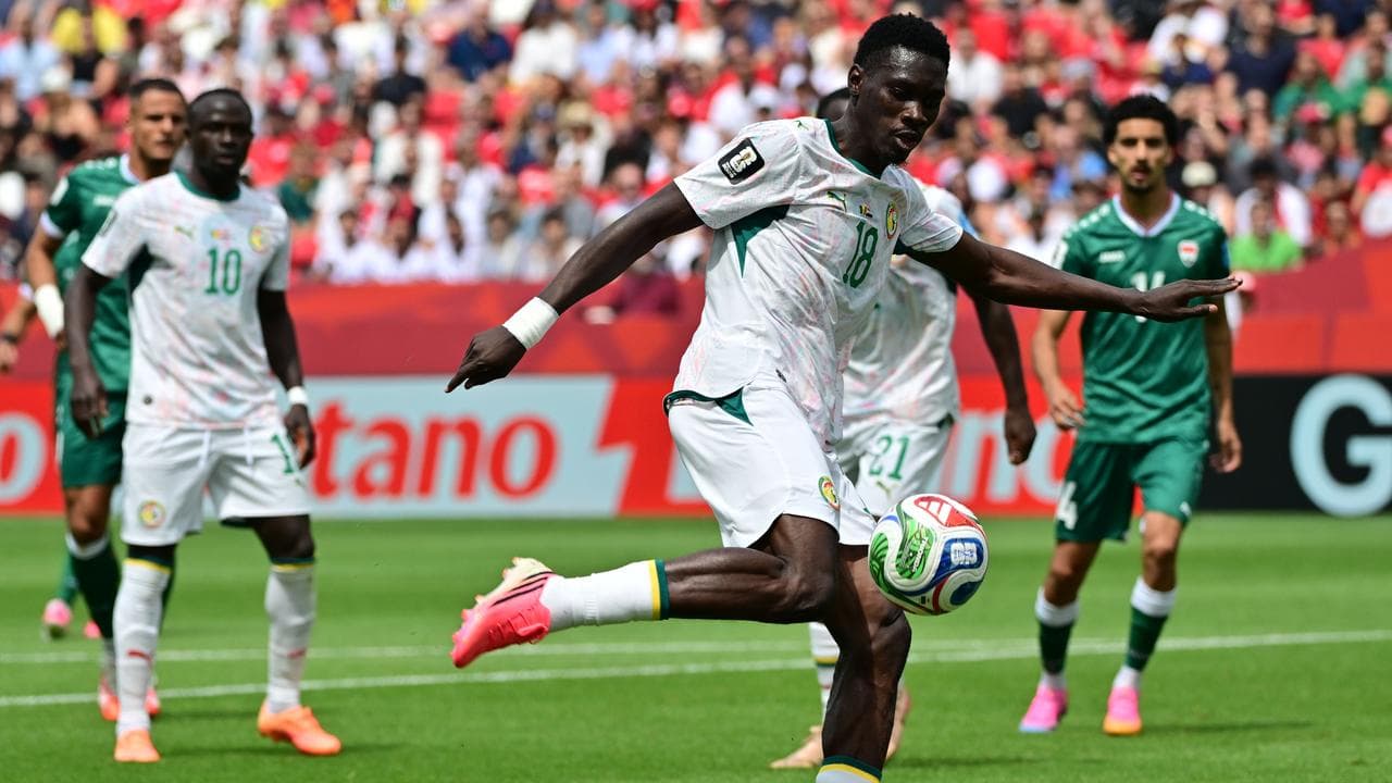 Senegal thrash 10-man Iraq as Scottish hopes fizzle