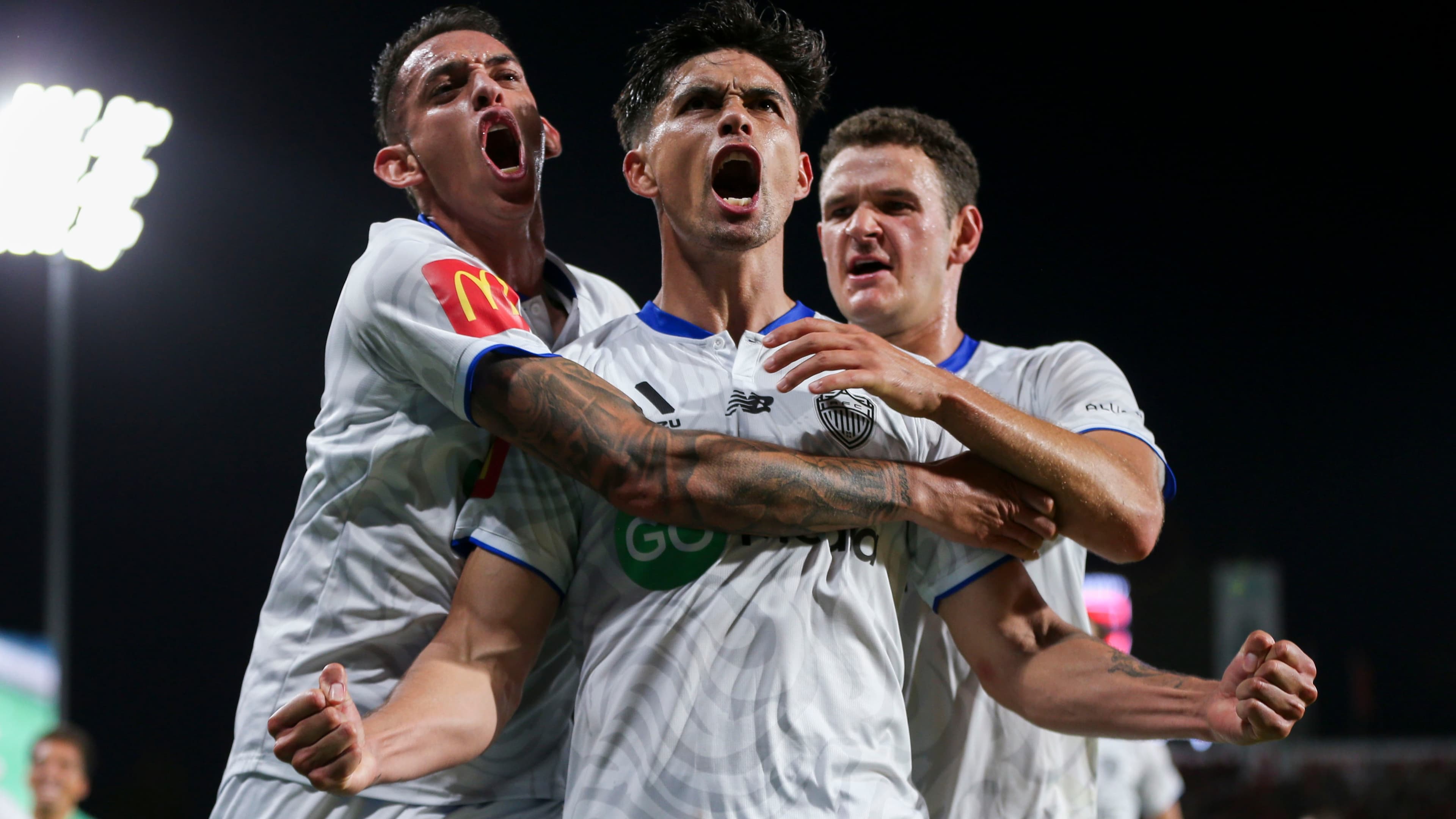 Logan Rogerson extends contract with Auckland FC