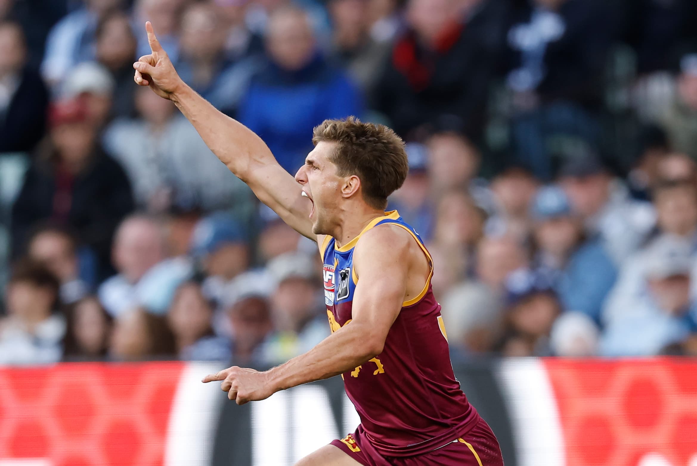 Collingwood approach Brisbane star to discuss potential deal