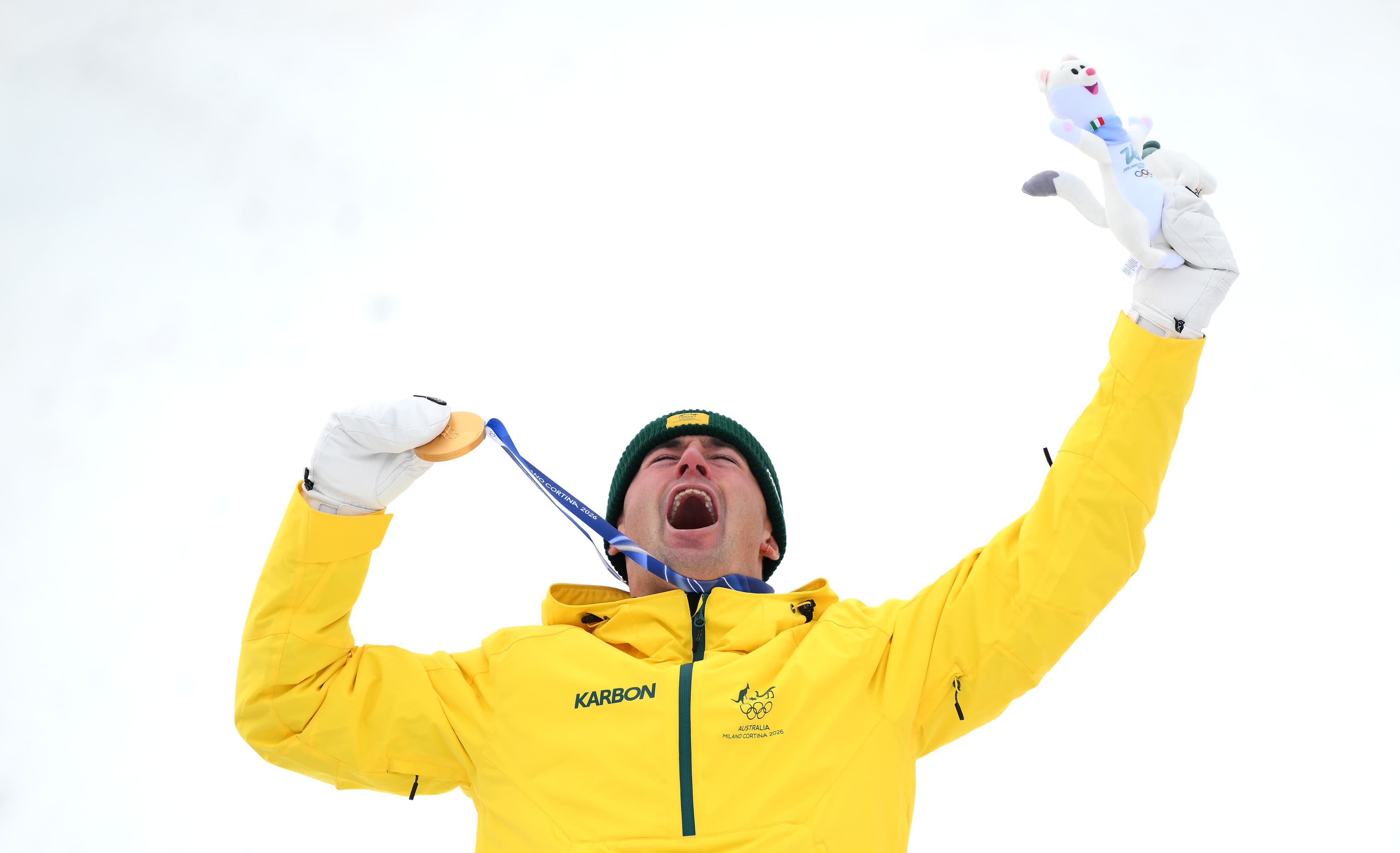 Woods claims shock gold medal through tiebreaker