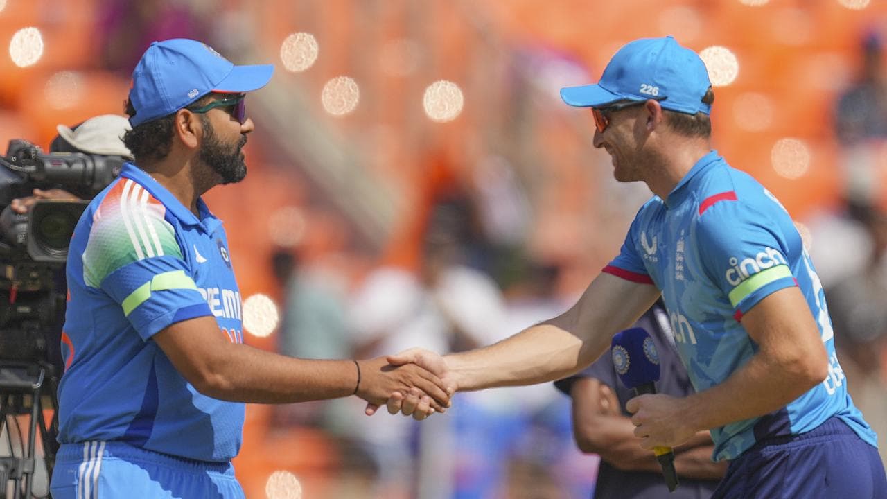 England captain defends McCullum's methods after falling to ODI sweep in India