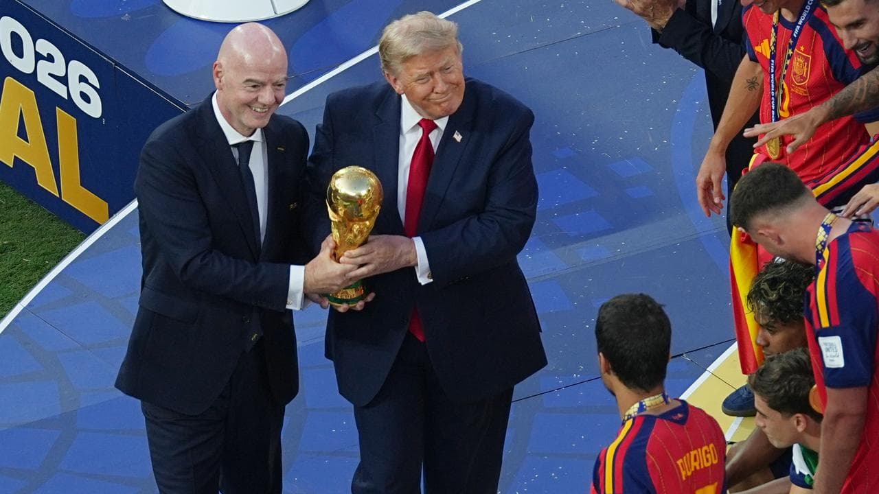 LaLiga boss: FIFA is 'destroying the football industry'